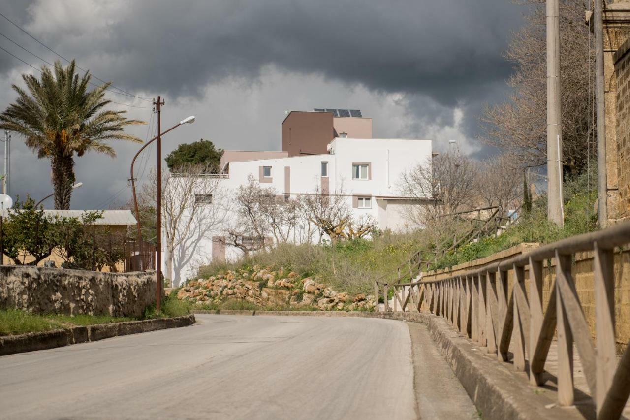 La Terrazza Di Harmakhis Ξενοδοχείο Partanna Εξωτερικό φωτογραφία